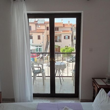 "Sunny" - Studio Apartment Pula Ngoại thất bức ảnh