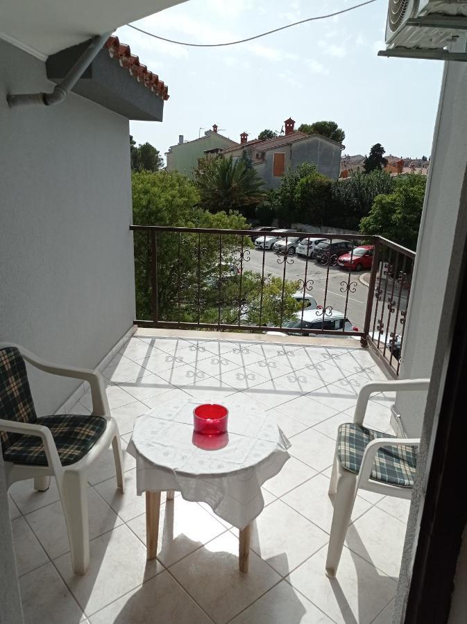 "Sunny" - Studio Apartment Pula Ngoại thất bức ảnh